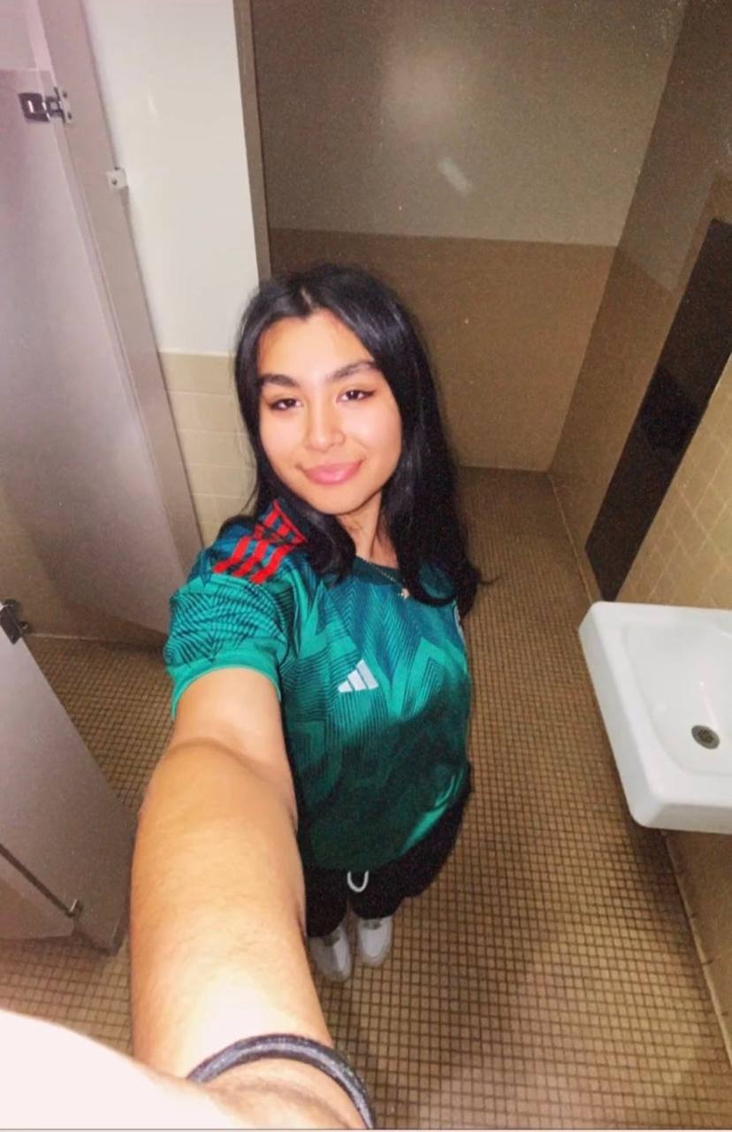Latina GF Logan #W2weKna1