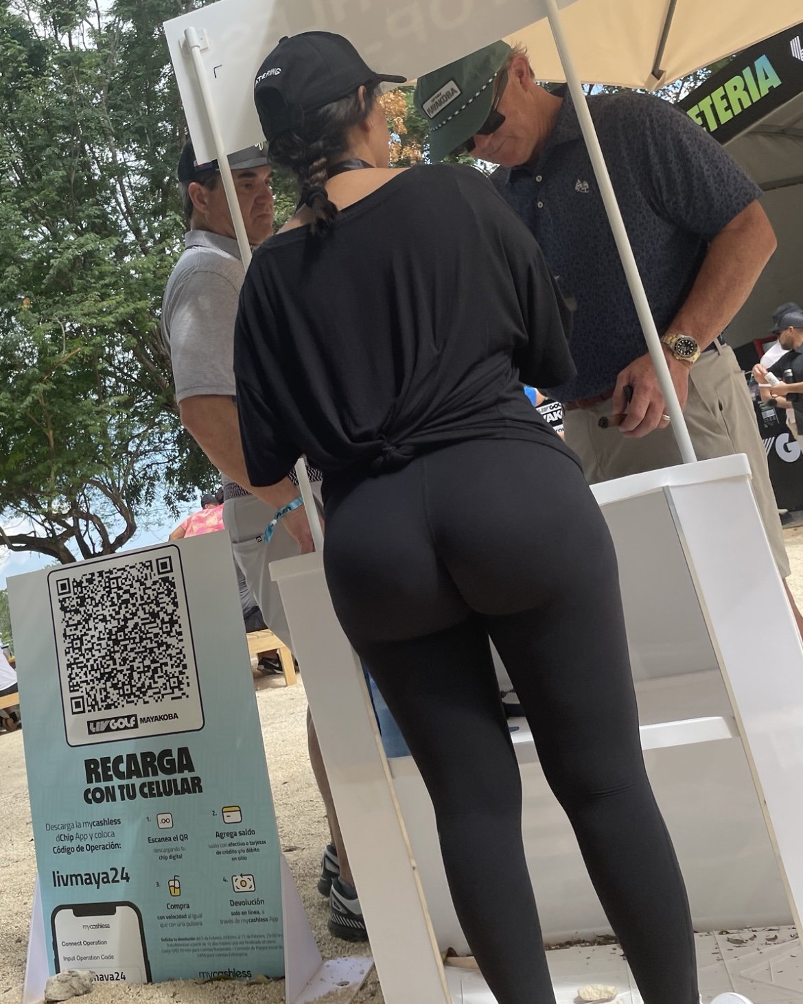 candid latina perfect ass in leggings #MA1DrO4W