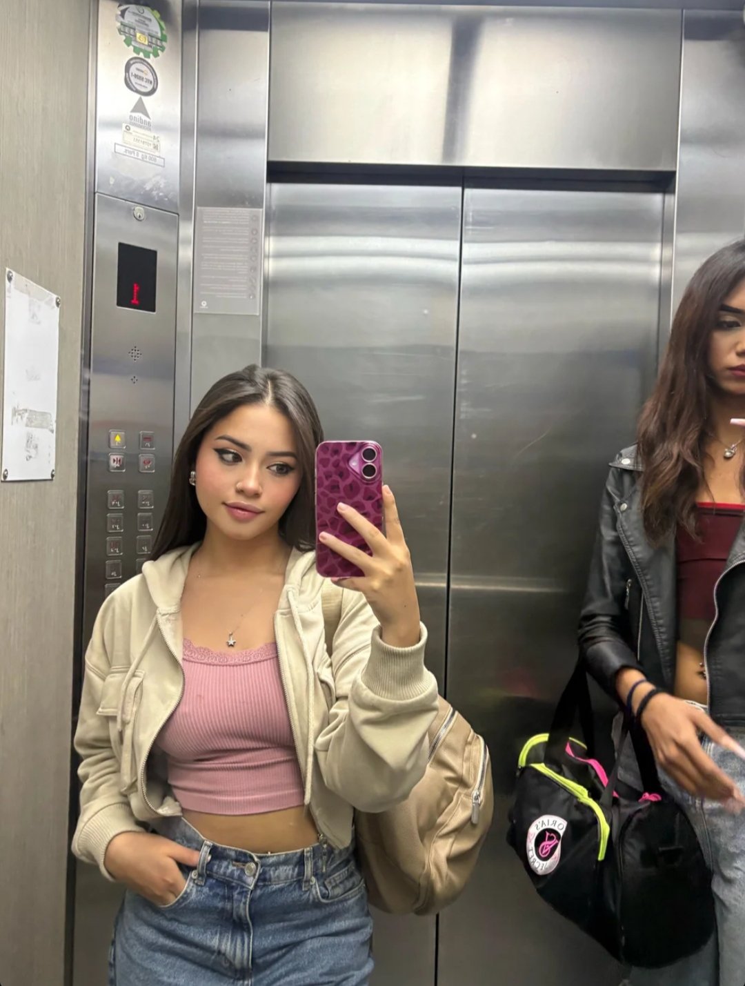 Daniela Bogotá Colombia ¿Qué piensas de Dani? https://go.tinder.com/wgIH5mkPNYY-Dani #tGyYOgDa